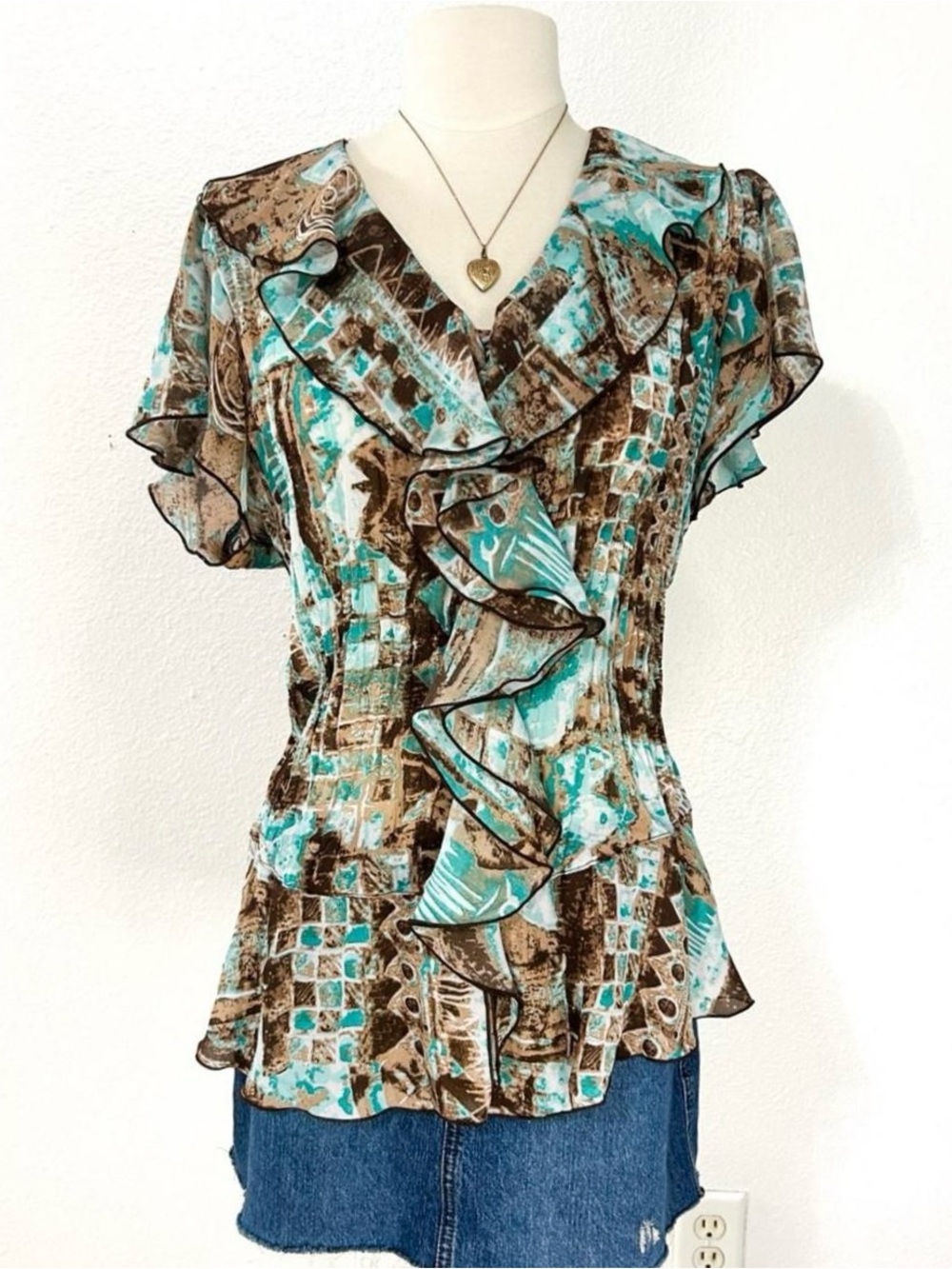 y2k brown ruffle vintage top